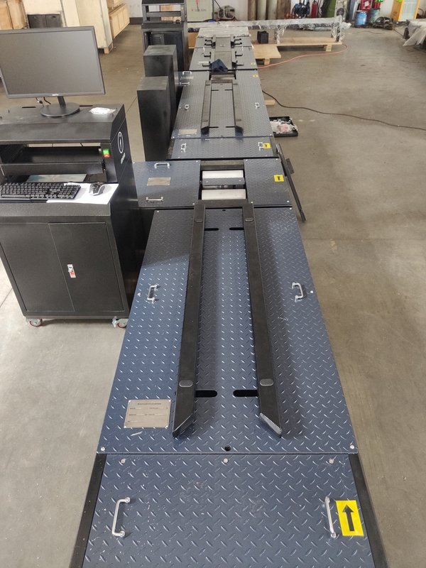 ২-চাকার মোটরসাইকেল পরীক্ষার লাইন ব্রেক ফোর্স অক্ষের লোড স্পিডোমিটার ক্ল্যাম্প হুইল অ্যালাইনমেন্ট হেডলাইট পরীক্ষক