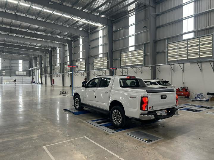 কার্টেসি ব্র্যান্ড CTGT-3-3C রোলার ট্রিনিটি ভেহিকেল টেস্ট লাইন রোলার ব্রেক টেস্টার সহ এক্সেল লোড সিঙ্গেল প্লেট সাইড স্লিপ টেস্টার হালকা যানবাহনের জন্য