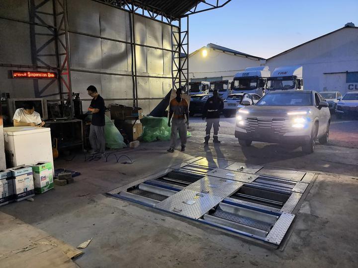 কার্টেসি ব্র্যান্ড কেনিয়া কেস ৫-ইন-১ রোলার ব্রেক টেস্টার ৪০০০ কেজি এক্সল লোড সাইড স্লিপ স্পিডোমিটার সাসপেনশন টেস্টার