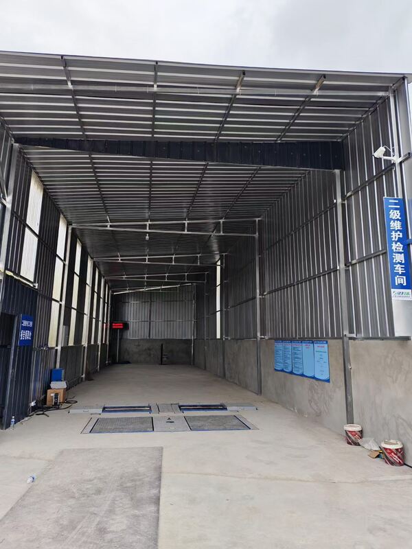 মেরামতের কারখানার জন্য কার্টেসি ট্রাক টেস্ট লেন অটোমোবাইল রোলার ব্রেক টেস্টার অক্ষের সাথে শক্তি লোড ডুয়াল প্লেট পার্শ্ব স্লিপ টেস্টার 10T ক্ষমতা